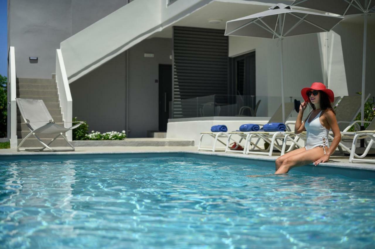 Athina Suites Luxury Suites Near The Sea Platanias Platanés Exterior foto